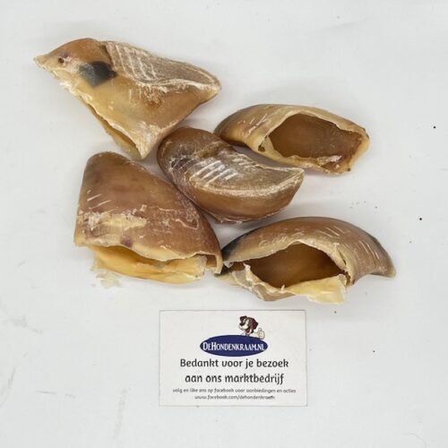 kalfshoefjes. gezonde natuurlijke honden snack.